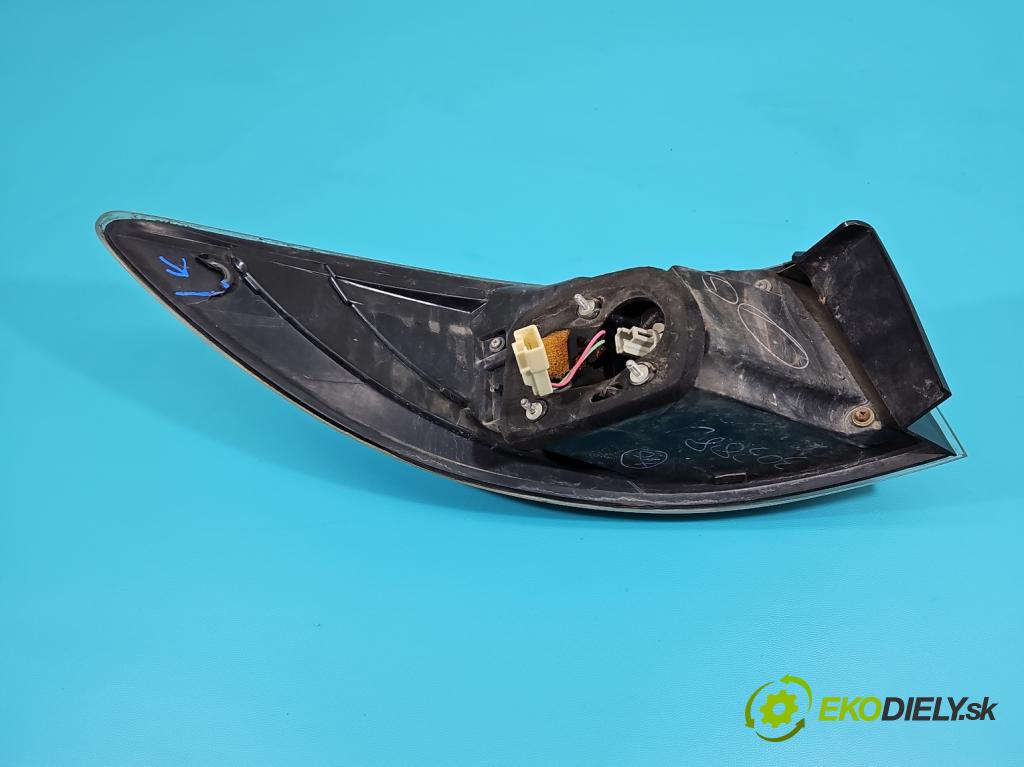 Mazda 6 II GH 2007-2012 2.0 CITD 140 HP manual 103 kW 1998 cm3 5- svetlo / reflektor zadné pravé GS2A-51150 (Kľučka dverí ostatné)