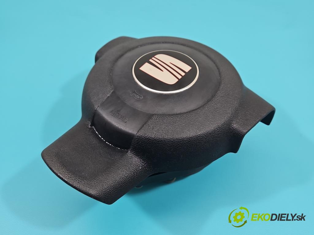 Seat Leon II 2005-2012 1.6 8V 102 HP manual 75 kW 1595 cm3 5- airbag vzduch: Řidiči:  (Airbagy)