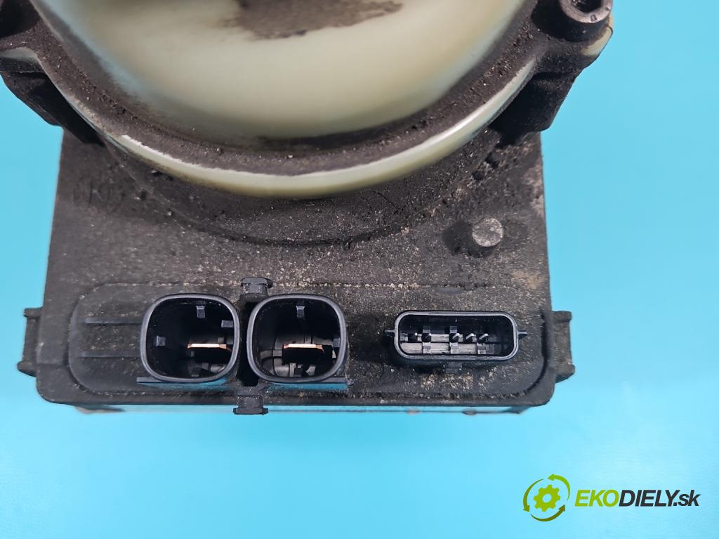 Dacia Logan II 2012-2020 1.0 SCe: 73 HP manual 54 kW 999 cm3 4- čerpadlo posilovač 491101292R (Servočerpadlo, pumpa riadenia)