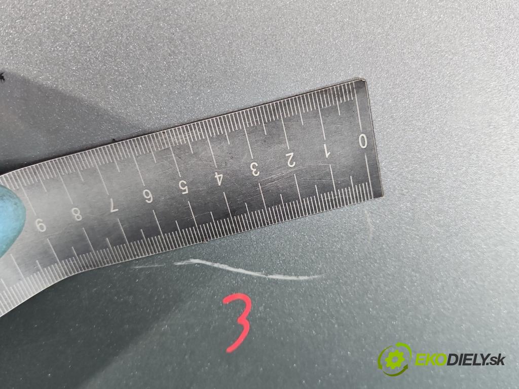 Fiat Seicento 0.9 39 HP manual 29 kW 899 cm3 3- kapota predná