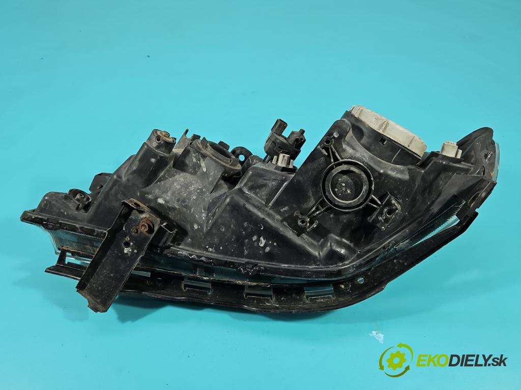 Honda Accord VII 2002-2008 2.2 i-ctdi: 140 HP manual 103 kW 2204 cm3 5- Reflektor: pravý  (Pravé)