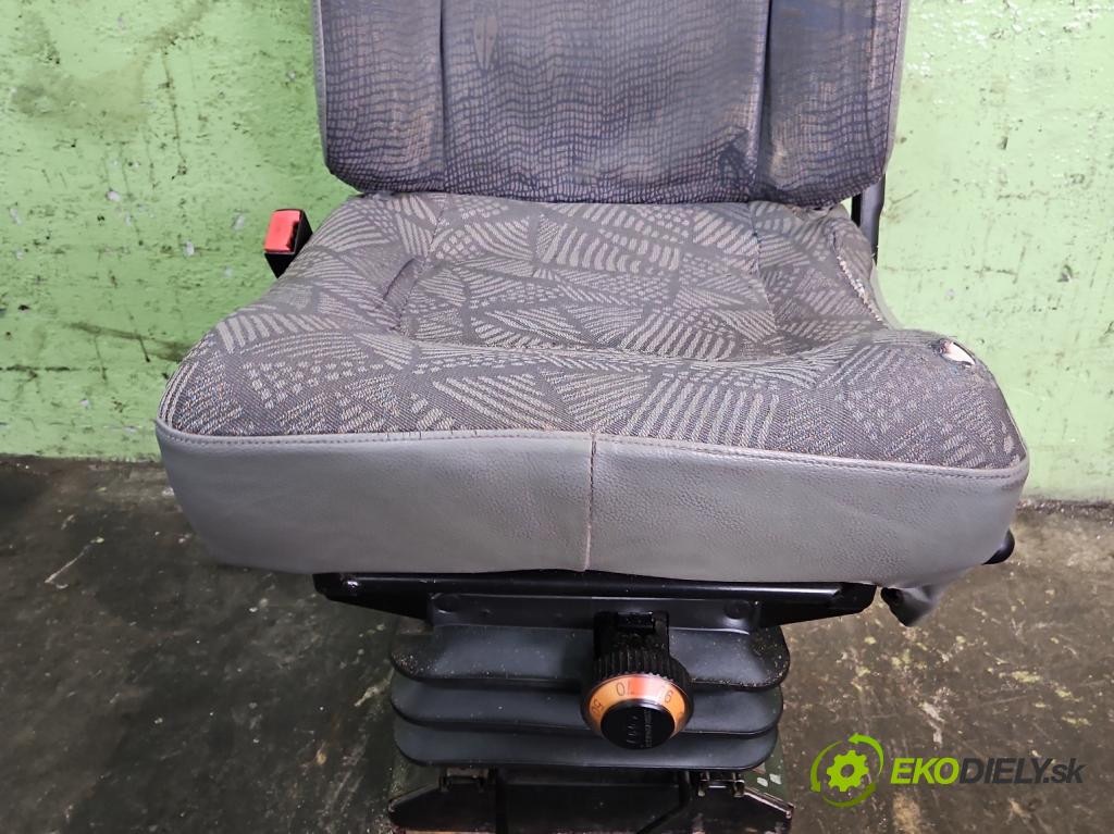 Renault Mascott 1999-2010 2.8 TD 86 HP manual 63 kW 2800 cm3 5- Sedačka ľavý  (Sedačka, sedadlo)