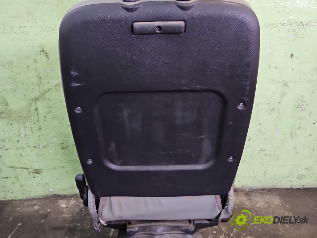 Renault Mascott 1999-2010 2.8 TD 86 HP manual 63 kW 2800 cm3 5- Sedačka ľavý  (Sedačka, sedadlo)