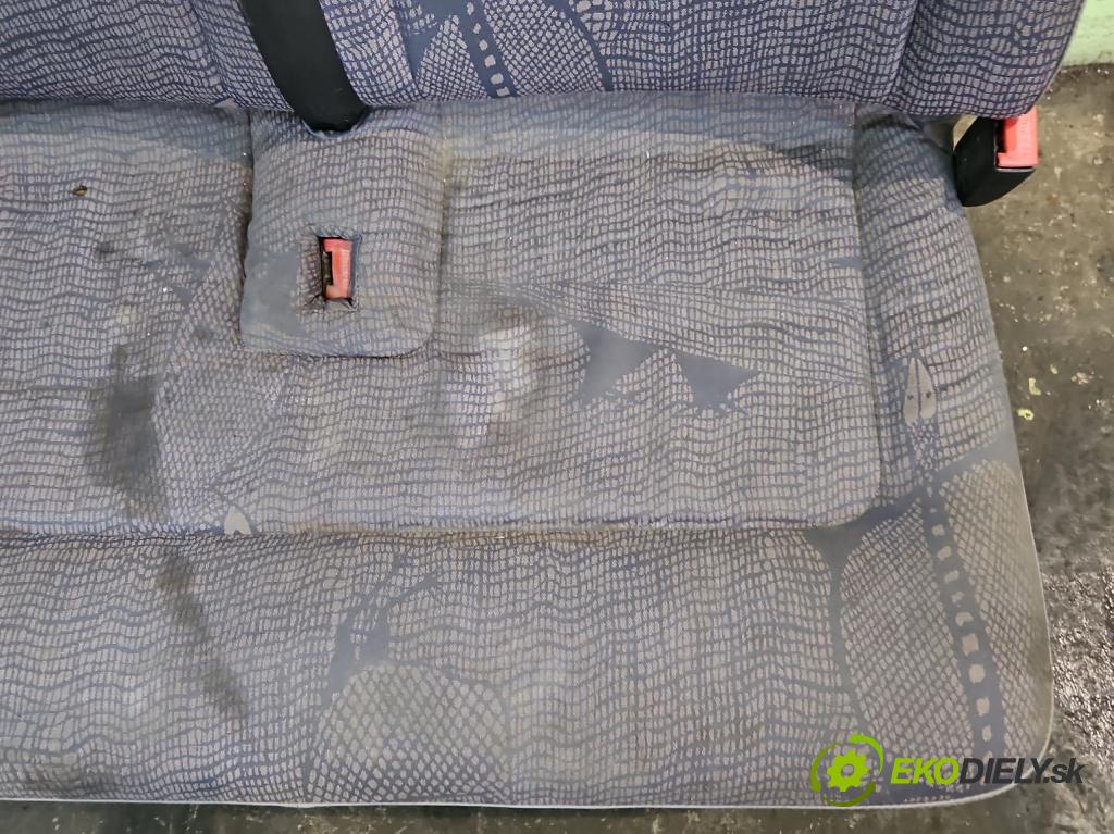 Renault Mascott 1999-2010 2.8 TD 86 HP manual 63 kW 2800 cm3 5- Sedačka pravý  (Sedačka, sedadlo)