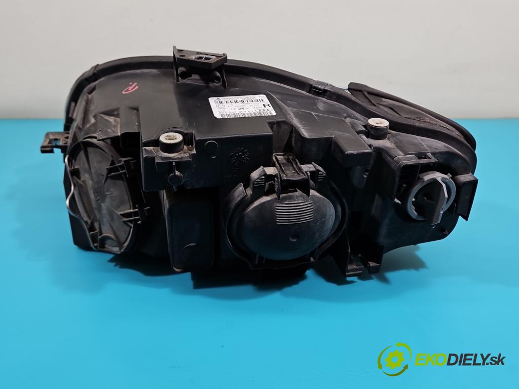 Audi A4 B7 2004-2008 2.0 TDi 170 HP manual 125 kW 1968 cm3 5- Reflektor: pravý 0301219202 (Pravé)