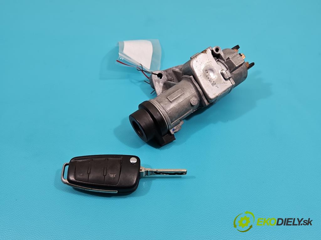 Audi A4 B7 2004-2008 2.0 TDi 170 HP manual 125 kW 1968 cm3 5- Spínačka 4B0905851Q (Spínacie skrinky a kľúče)