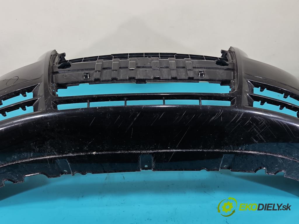 Audi A4 B7 2004-2008 2.0 TDi 170 hp manual 125 kW 1968 cm3 5- nárazník přední  (Klika dveří ostatní)