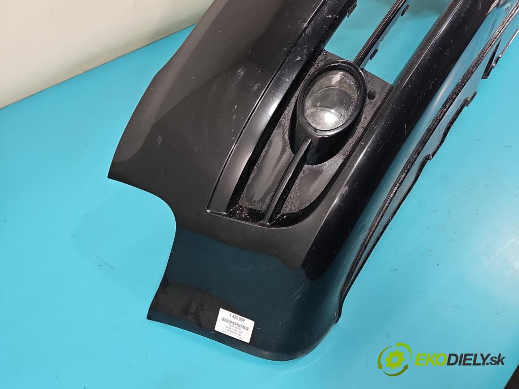 Audi A4 B7 2004-2008 2.0 TDi 170 hp manual 125 kW 1968 cm3 5- nárazník přední  (Klika dveří ostatní)