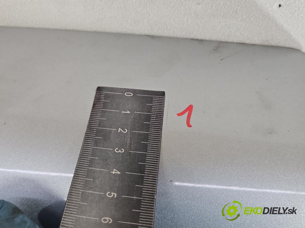 Honda CR-V II 2001-2006 2.0 16v 150 HP manual 110 kW 1998 cm3 5- zadna kufor  (Zadná kapota)