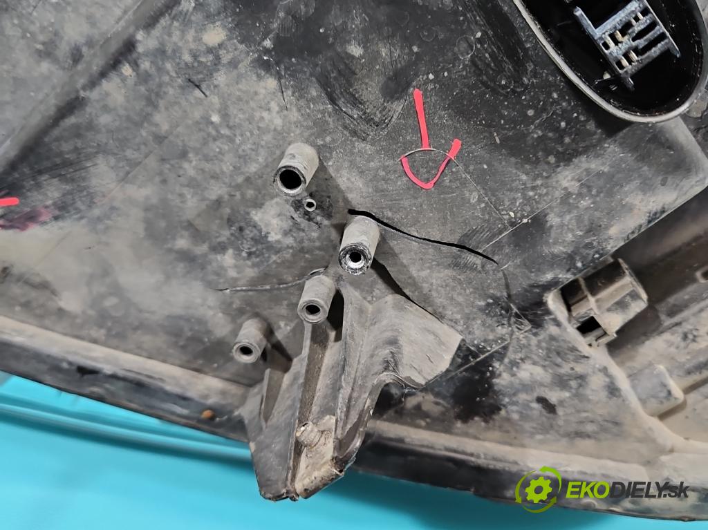 Opel Insignia A 2008-2017 2.0 cdti 160 HP automatic 118 kW 1956 cm3 5- Reflektor: pravý  (Pravé)