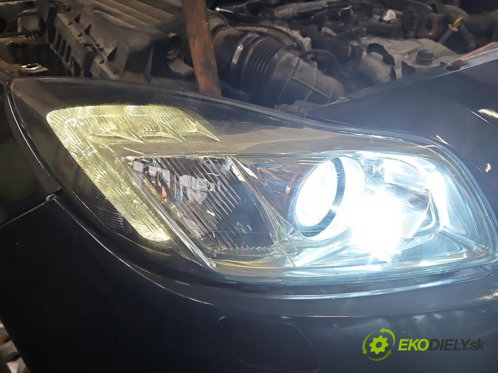 Opel Insignia A 2008-2017 2.0 cdti 160 HP automatic 118 kW 1956 cm3 5- Reflektor: pravý  (Pravé)