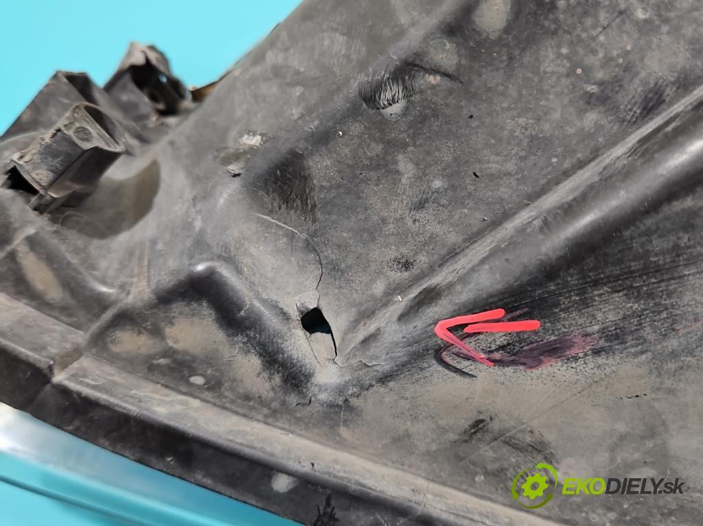 Opel Insignia A 2008-2017 2.0 cdti 160 HP automatic 118 kW 1956 cm3 5- Reflektor: pravý  (Pravé)