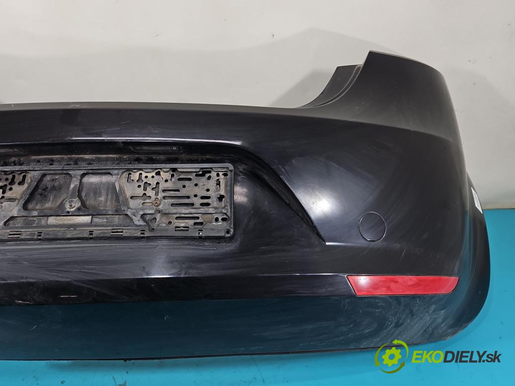 Seat Leon II 2005-2012 1.6 8V 102 hp manual 75 kW 1595 cm3 5- nárazník zadní  (Ostatné)