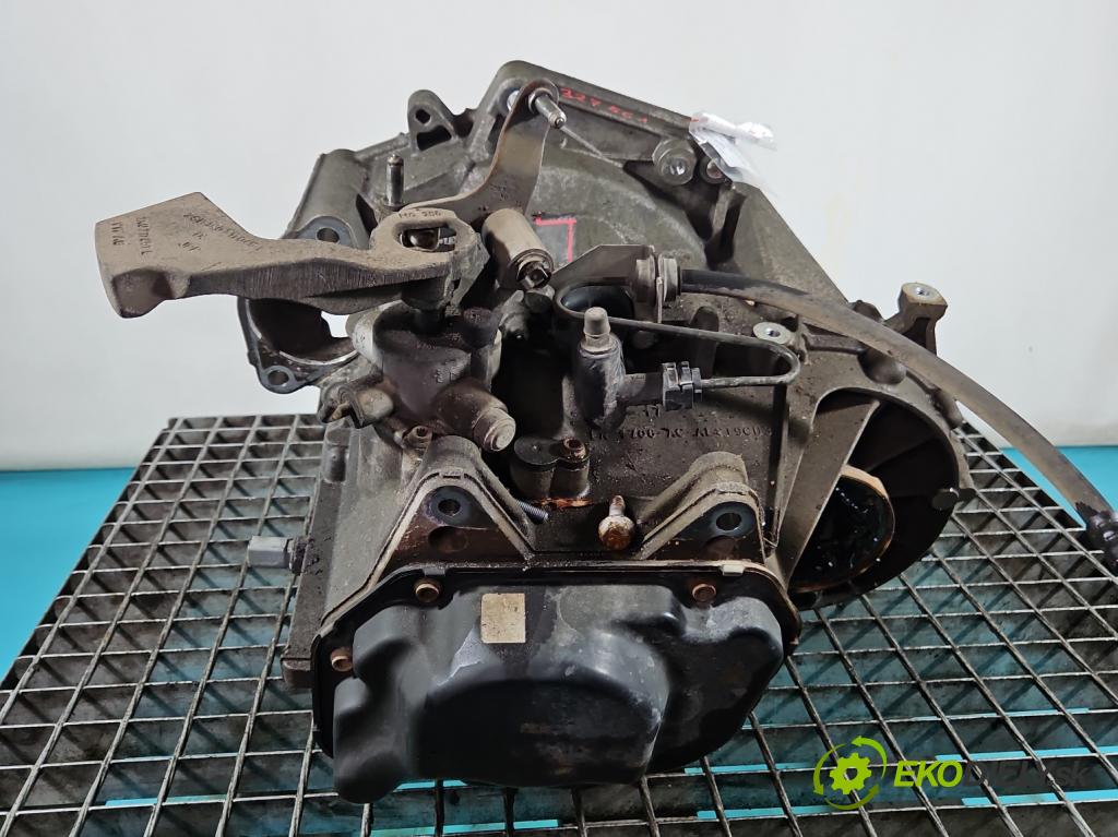 Seat Leon II 2005-2012 1.6 8V 102 HP manual 75 kW 1595 cm3 5- prevodovka stupeň,rýchlosť manual JHV