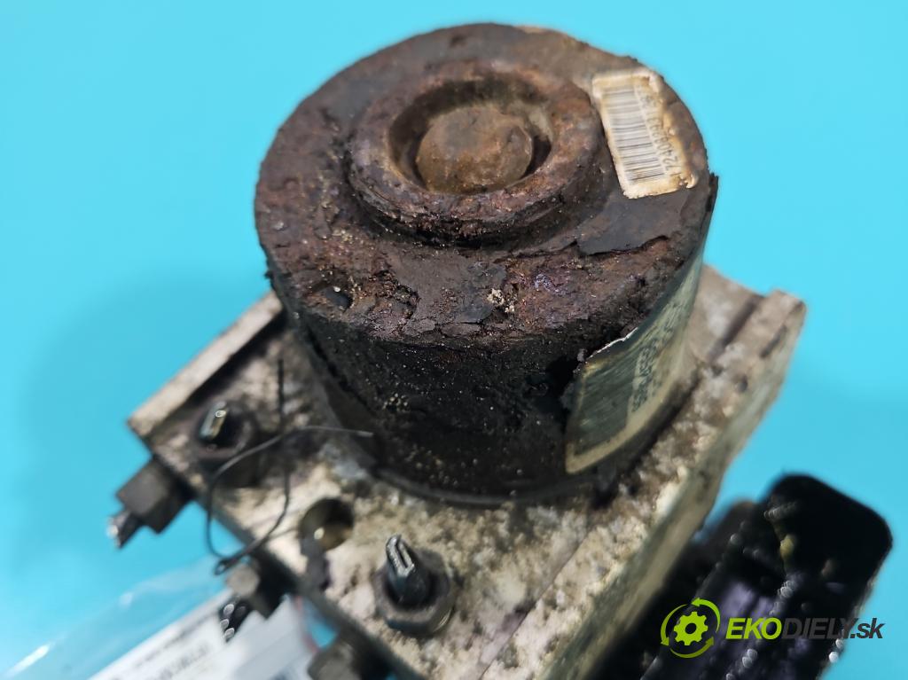 Peugeot 207 1.4 16V 88 HP manual 65 kW 1360 cm3 5- čerpadlo abs 9663945580 (Pumpy ABS)