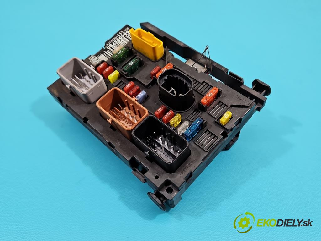 Peugeot 207 1.4 16V 88 HP manual 65 kW 1360 cm3 5- riadiaca jednotka ostatné 9664055780