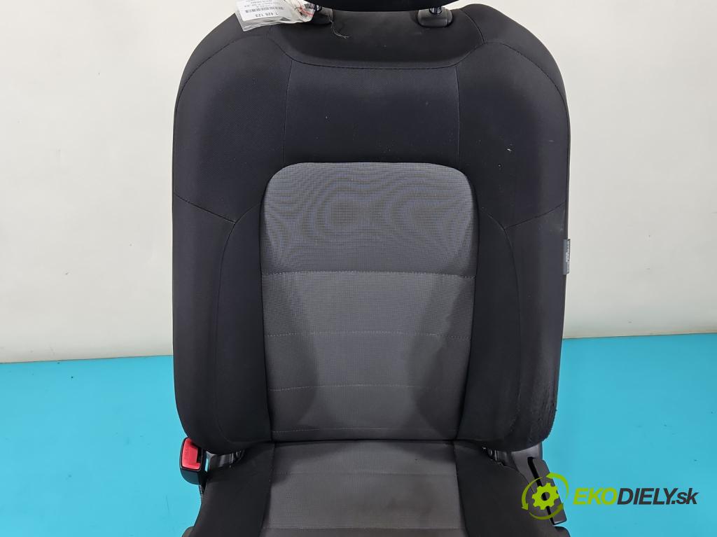 Toyota Avensis III T27 2009-2018 2.0 D4-D: 143 HP manual 105 kW 1995 cm3 5- Sedačka ľavý  (Sedačka, sedadlo)