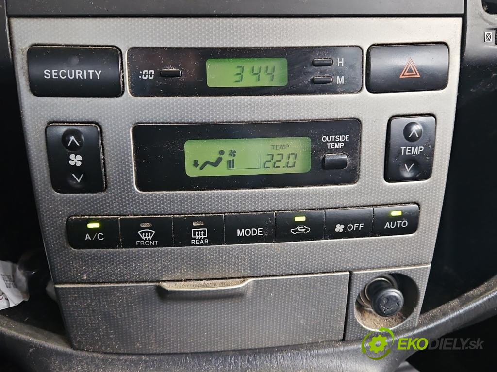 Toyota Corolla Verso I 2001-2004 2.0 D4D 90 HP manual 66 kW 1995 cm3 5- panel kúrenia 88650-13030