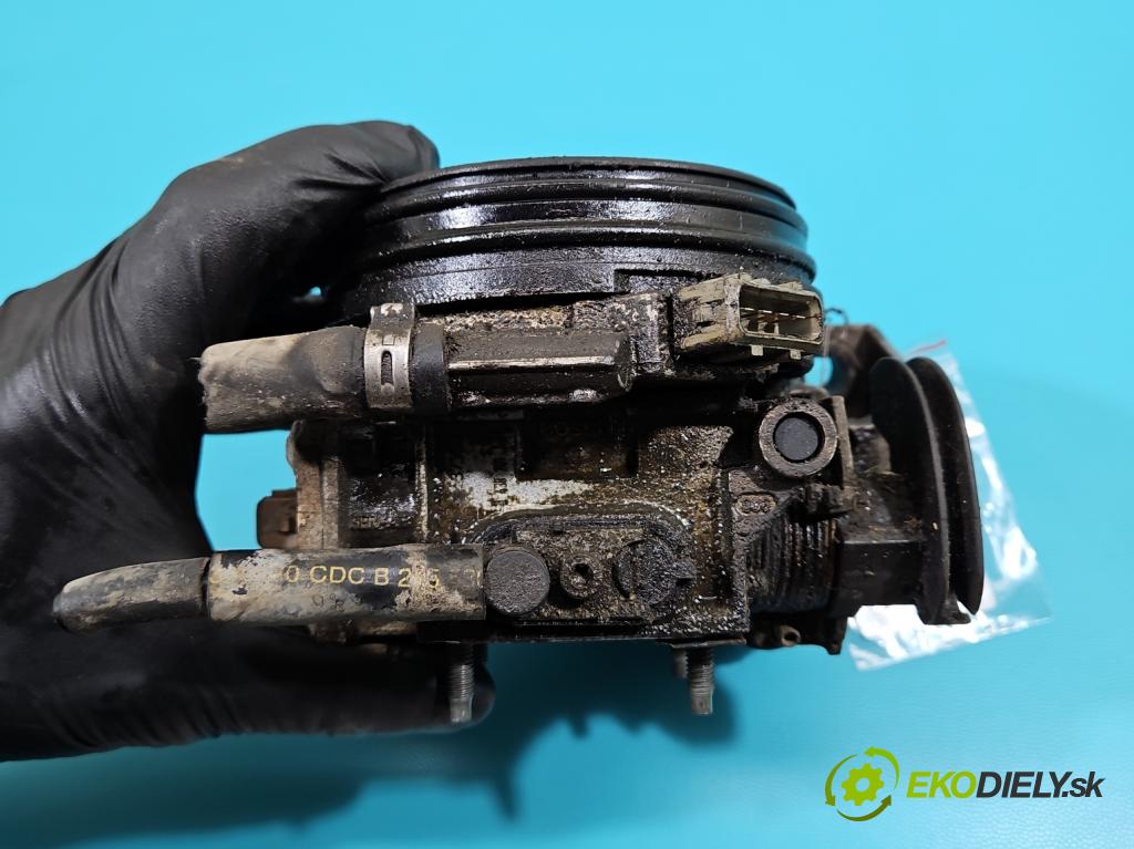 Peugeot 106 1.0 45KM manual 33 kW 954 cm3 3- karburátor  (Karburátory)