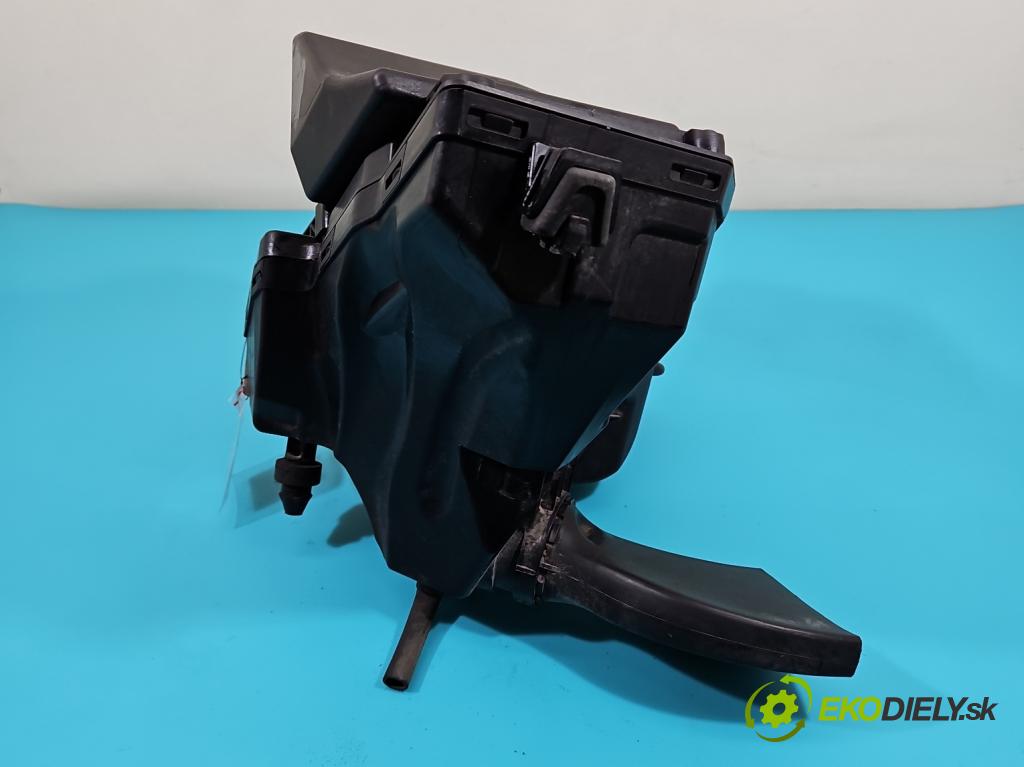 Audi Q5 2008-2016 2.0 TDi 170 HP automatic 125 kW 1968 cm3 5- obal filtra vzduchu 8K0133837T (Obaly filtrov vzduchu)