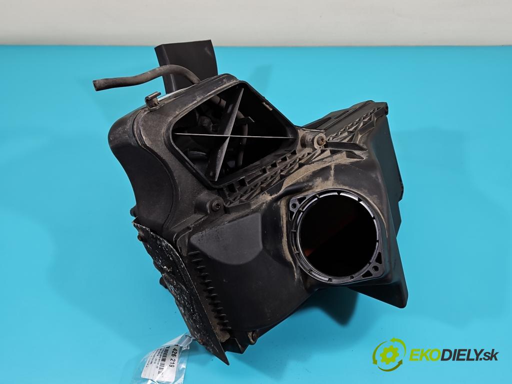 Audi Q5 2008-2016 2.0 TDi 170 HP automatic 125 kW 1968 cm3 5- obal filtra vzduchu 8K0133837T (Obaly filtrov vzduchu)