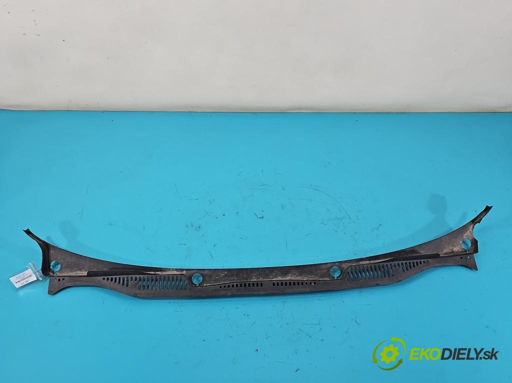 Vw Touran I 2003-2015 2.0 tdi 170 HP automatic 125 kW 1968 cm3 5- torpédo  (Torpédo (plast pod čelným sklom))