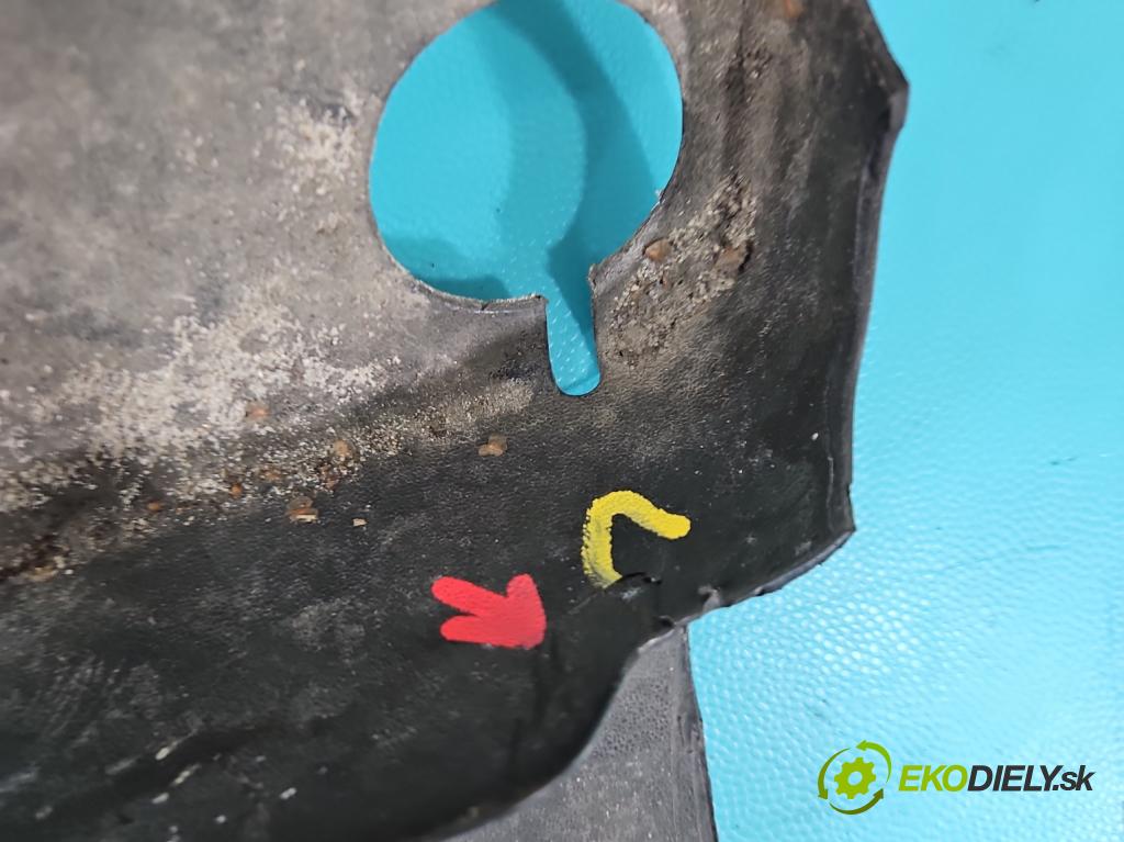 Vw Touran I 2003-2015 2.0 tdi 170 HP automatic 125 kW 1968 cm3 5- torpédo  (Torpédo (plast pod čelným sklom))