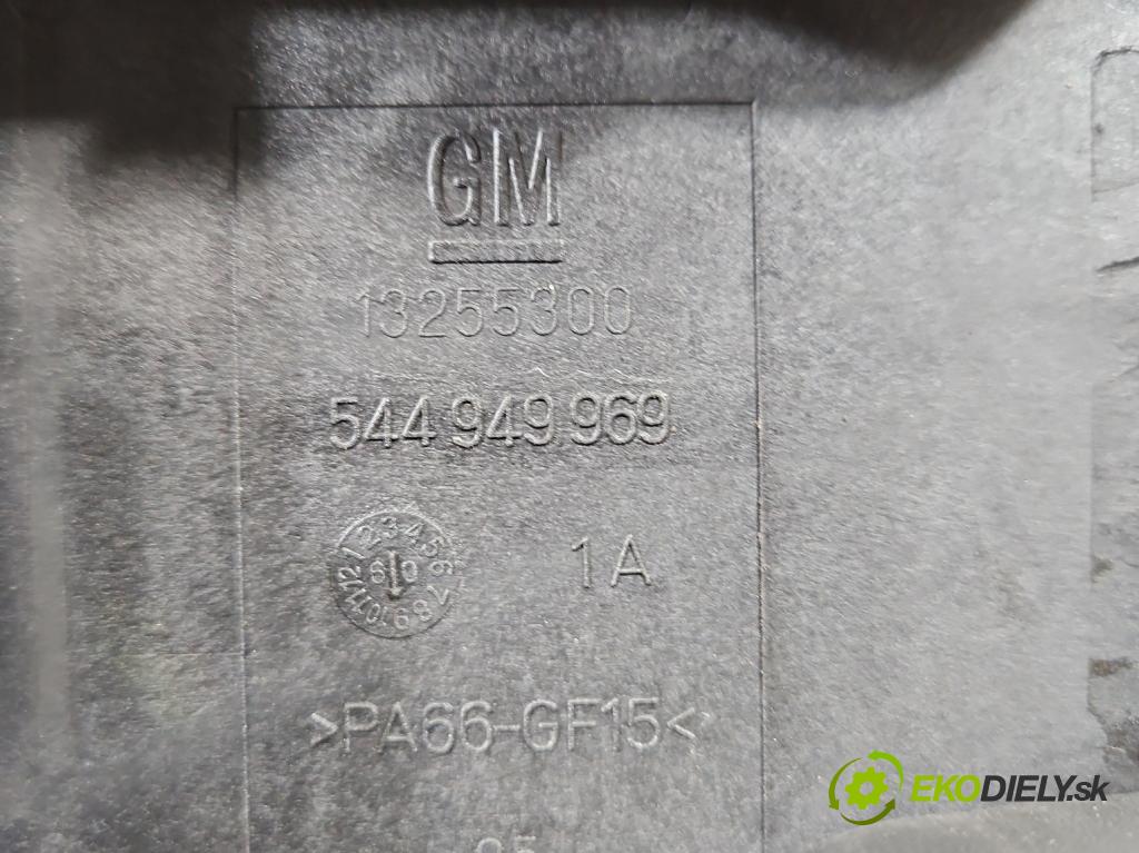 Opel Insignia A 2008-2017 2.0 cdti 160 hp automatic 118 kW 1956 cm3 5- skříňka pojistková 13275884 (Pojistkové skříňky)