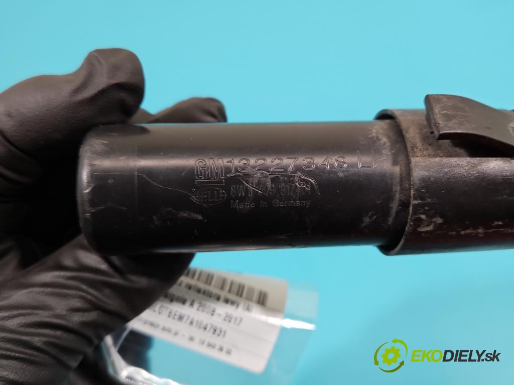 Opel Insignia A 2008-2017 2.0 cdti 160 HP automatic 118 kW 1956 cm3 5- ostrekovač reflektor: ľavý 13227348 (Motorčeky, čerpadlá ostrekovačov)