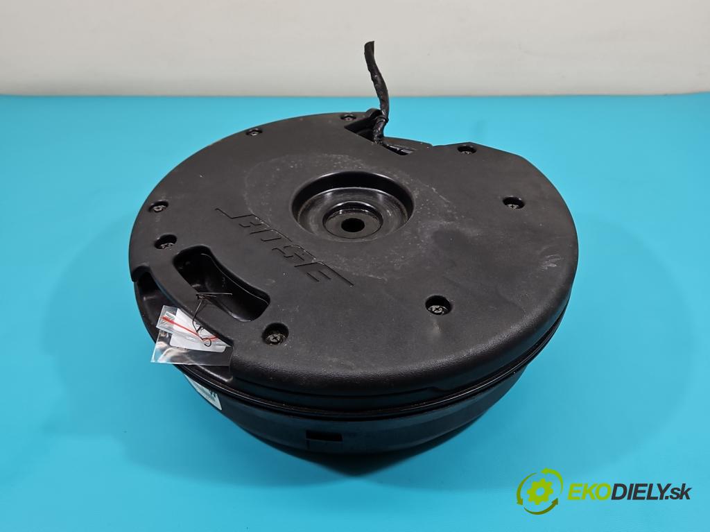 Renault Koleos I 2008-2016 2.0 dci 150 hp manual 110 kW 1995 cm3 5- Subwoofer: 28170JY10A (Audio zařízení)