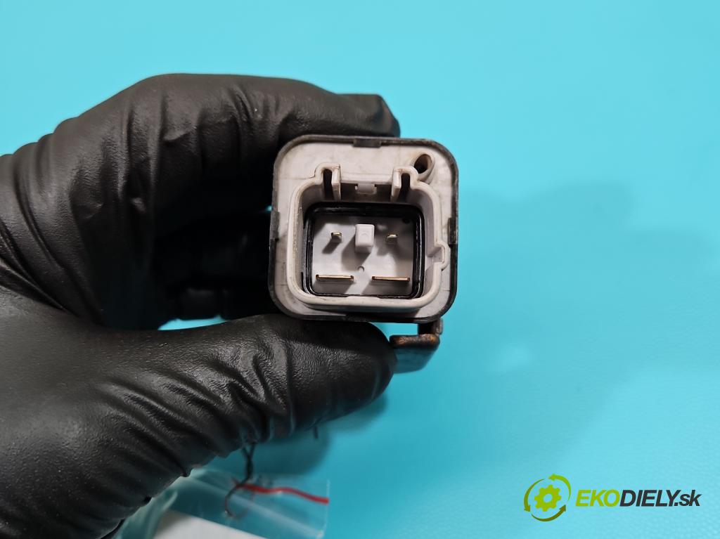 Toyota Avensis III T27 2009-2018 2.0 D4-D: 143 HP manual 105 kW 1995 cm3 5- Relé: svíčky: zařicích: 28610-67010 (Relé)