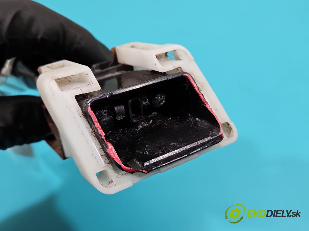 Renault Koleos I 2008-2016 2.0 dci 150 HP manual 110 kW 1995 cm3 5- ostrekovač reflektor: ľavý  (Motorček ostrekovačov)