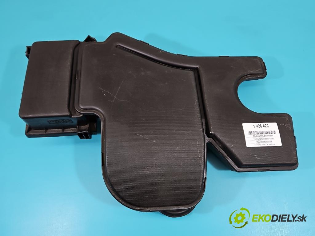 Toyota Yaris III 2011-2020 1.0 VVT-i: 69KM manual 51 kW 998 cm3 3- obal filtra vzduchu 17705-0Q030 (Obaly filtrov vzduchu)