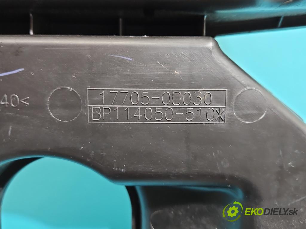 Toyota Yaris III 2011-2020 1.0 VVT-i: 69KM manual 51 kW 998 cm3 3- obal filtra vzduchu 17705-0Q030 (Obaly filtrov vzduchu)