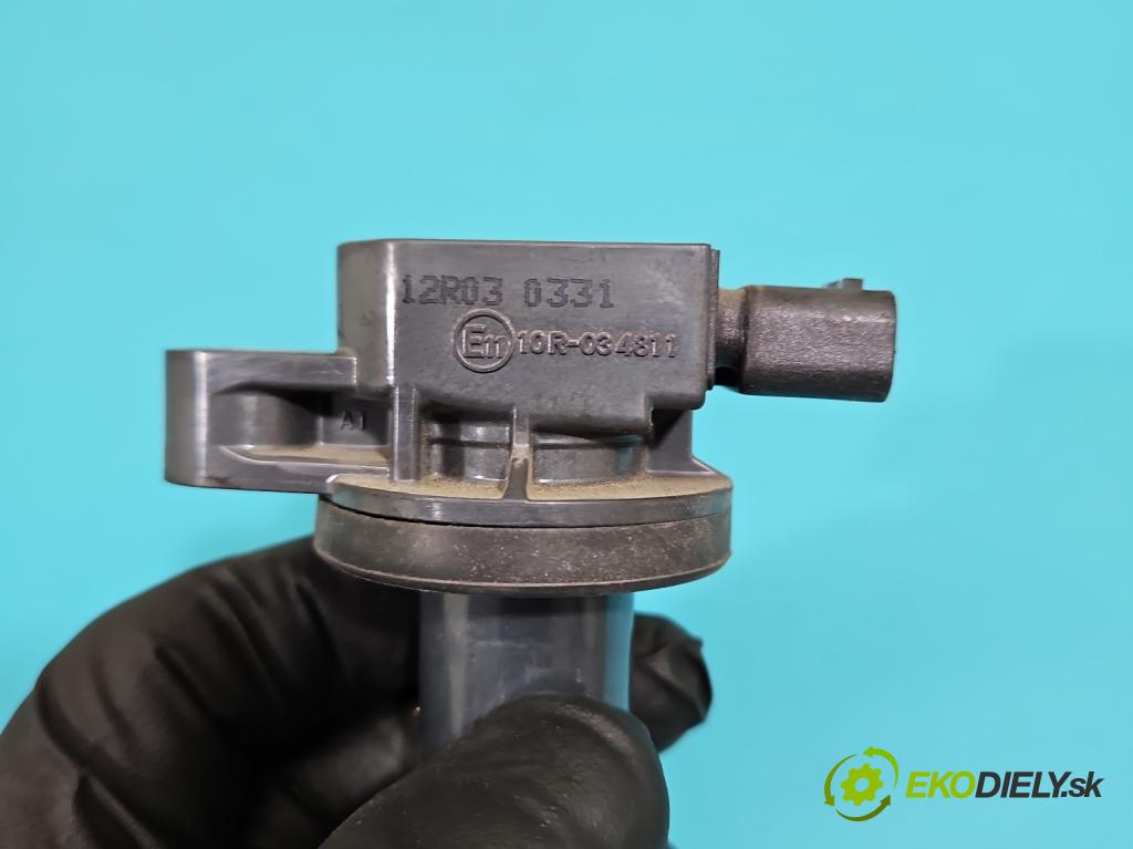 Toyota Yaris III 2011-2020 1.0 VVT-i: 69KM manual 51 kW 998 cm3 3- cievka zapaľovacia 90919-W2002 (Zapaľovacie cievky, moduly)