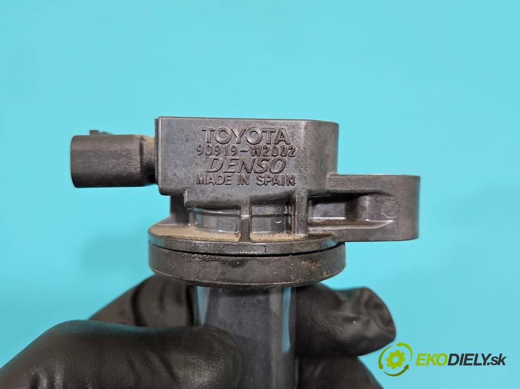 Toyota Yaris III 2011-2020 1.0 VVT-i: 69KM manual 51 kW 998 cm3 3- cievka zapaľovacia 90919-W2002 (Zapaľovacie cievky, moduly)