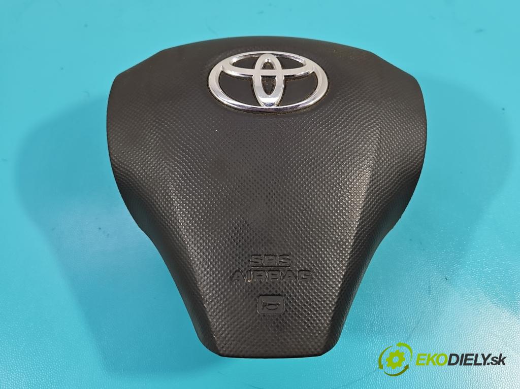 Toyota Yaris II 2005-2011 1.4 d4d 90 HP manual 66 kW 1364 cm3 5- airbag vzduch: Řidiči:  (Airbagy)