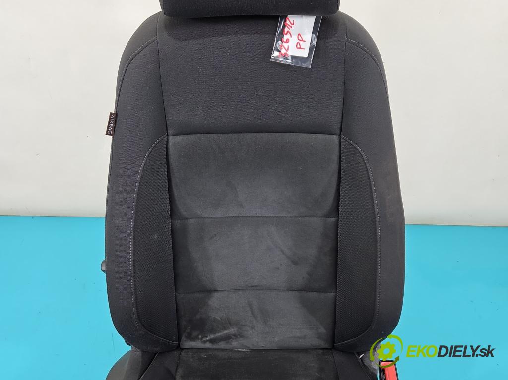 Vw Golf VI 2008-2013 1.4 TSI 122 HP manual 90 kW 1390 cm3 5- Sedačka pravý  (Sedačka, sedadlo)