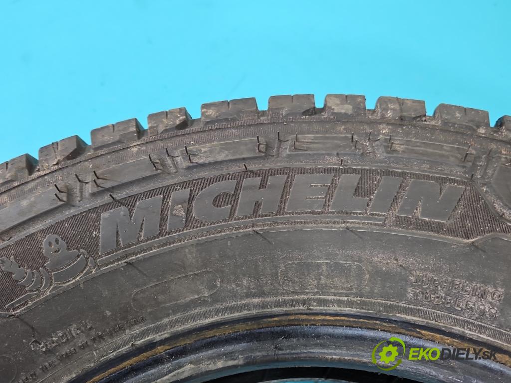 Renault Mascott 1999-2010 2.8 TD 86 HP manual 63 kW 2800 cm3 5- pneumatika celoročné pár