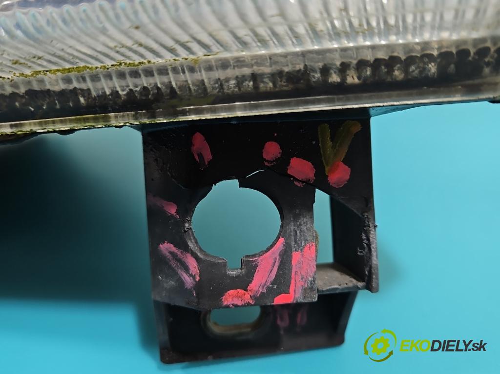 Renault Master II 1998-2010 2.8 TD 114 HP manual 84 kW 2799 cm3 5- Reflektor: pravý  (Pravé)