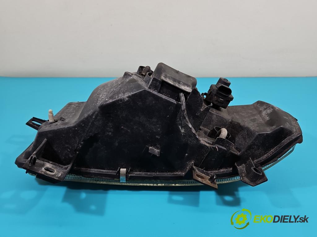 Renault Master II 1998-2010 2.8 TD 114 HP manual 84 kW 2799 cm3 5- Reflektor: pravý  (Pravé)