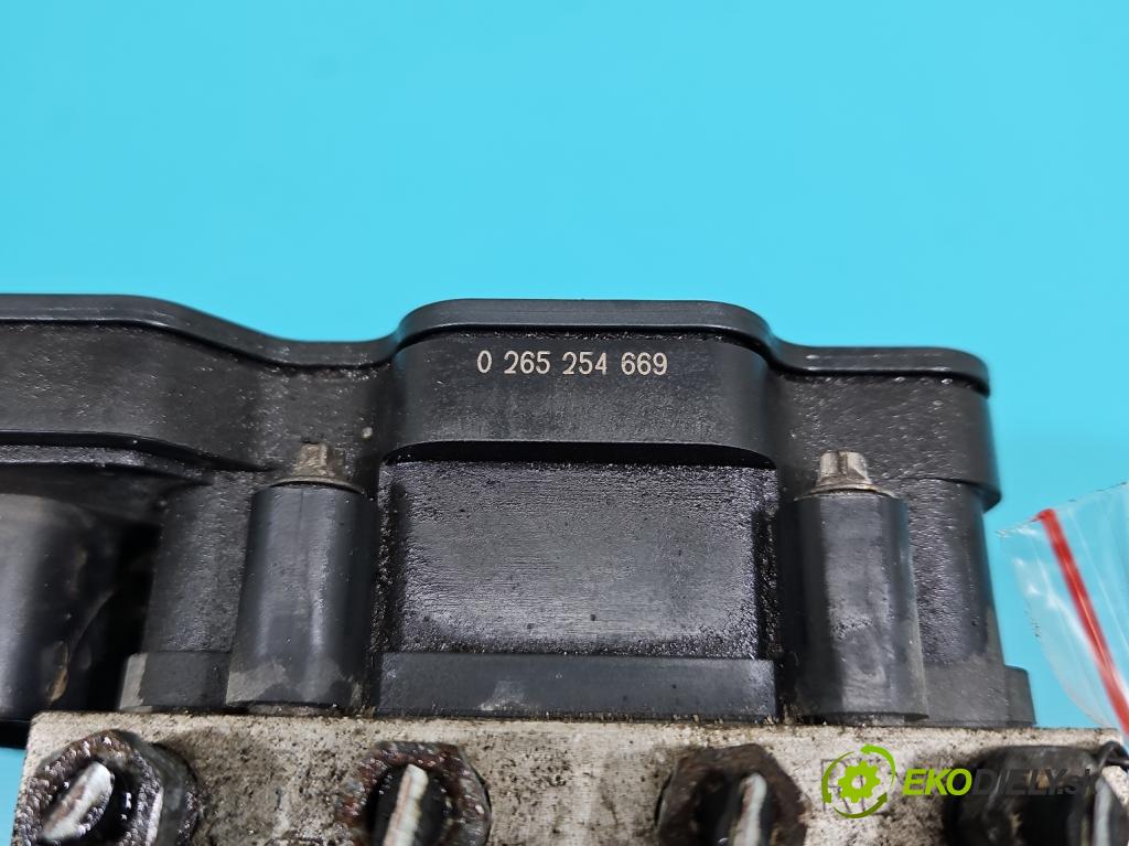 Toyota Avensis III T27 2009-2018 2.0 D4-D: 143 HP manual 105 kW 1995 cm3 5- čerpadlo abs 0265956504 (Pumpy ABS)