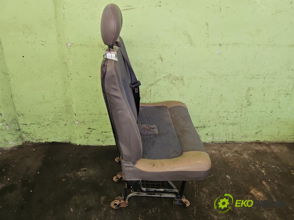 Renault Master II 1998-2010 2.8 TD 114 HP manual 84 kW 2799 cm3 5- Sedačka pravý  (Sedačka, sedadlo)