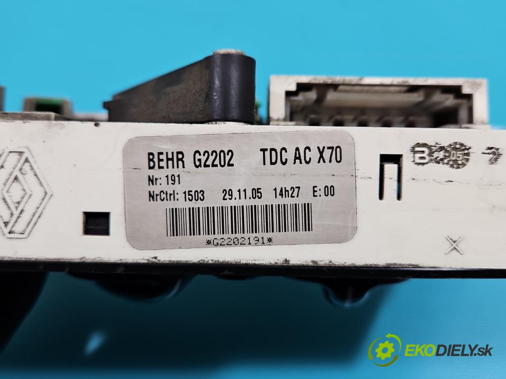 Renault Master II 1998-2010 2.5 dci 114 hp manual 84 kW 2463 cm3 5- palubní deska panel topení G2202191