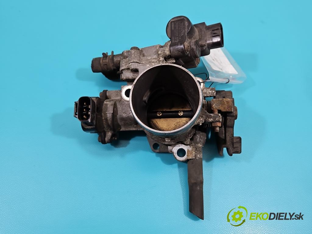 Toyota Yaris verso 1.3 vvti 86 HP manual 63 kW 1299 cm3 5- klapka 89452-20130 (Škrtiace klapky)