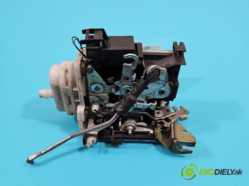 Audi A3 8L 1996-2003 1.9 tdi 90 hp manual 66 kW 1896 cm3 3- zámek přední levý 8L1837015A