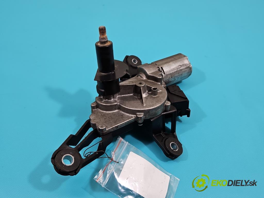 Toyota Yaris II 2005-2011 1.4 d4d 90 hp manual 66 kW 1364 cm3 5- motor stěrače zadní 0390201825