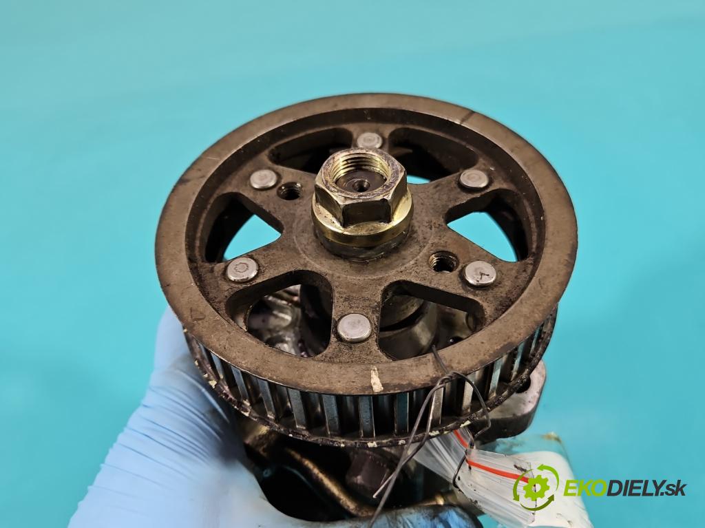 Toyota Corolla E12 2001-2009 2.0 D4-D: 90 HP manual 66 kW 1995 cm3 5- čerpadlo vstrekovacia 22100-27010 (Vstrekovacie čerpadlá)