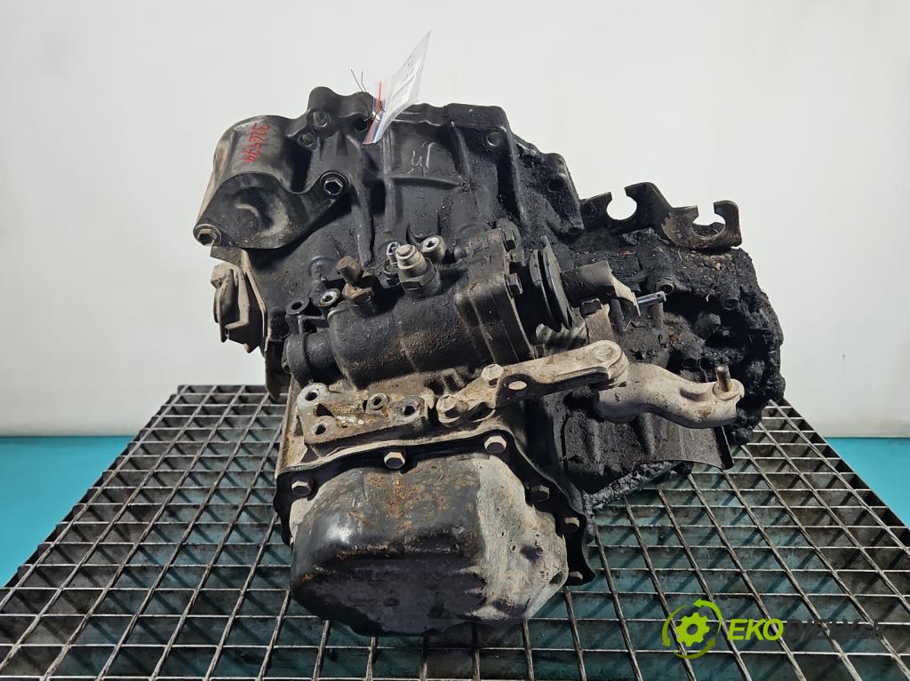 Toyota Corolla E12 2001-2009 2.0 D4-D: 90 HP manual 66 kW 1995 cm3 5- prevodovka stupeň,rýchlosť manual E 350 C