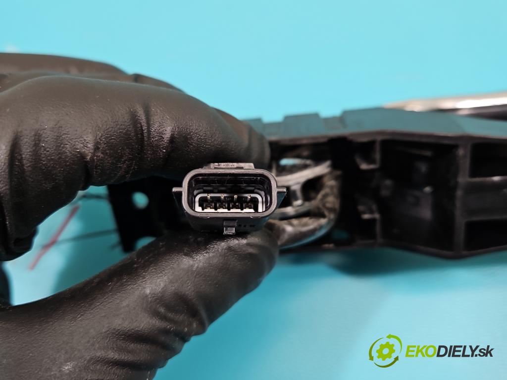 Nissan X-trail III T32 2013-2021 1.6 dci 131 HP manual 96 kW 1598 cm3 5- rukoväť predné ľavé mimo:  (Vonkajšie predné ľavé)